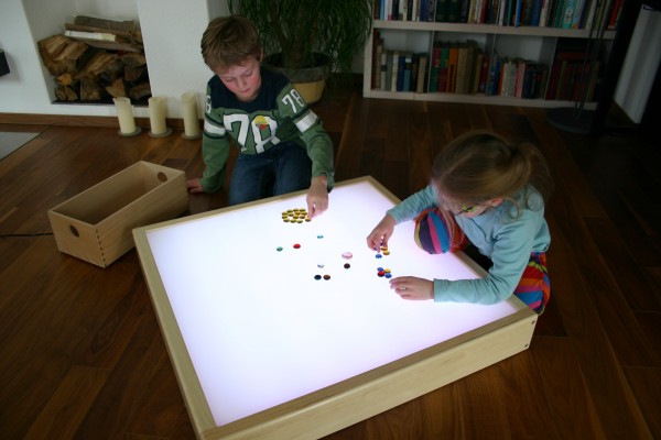 Leuchttisch für Kindergarten Schule und Familien